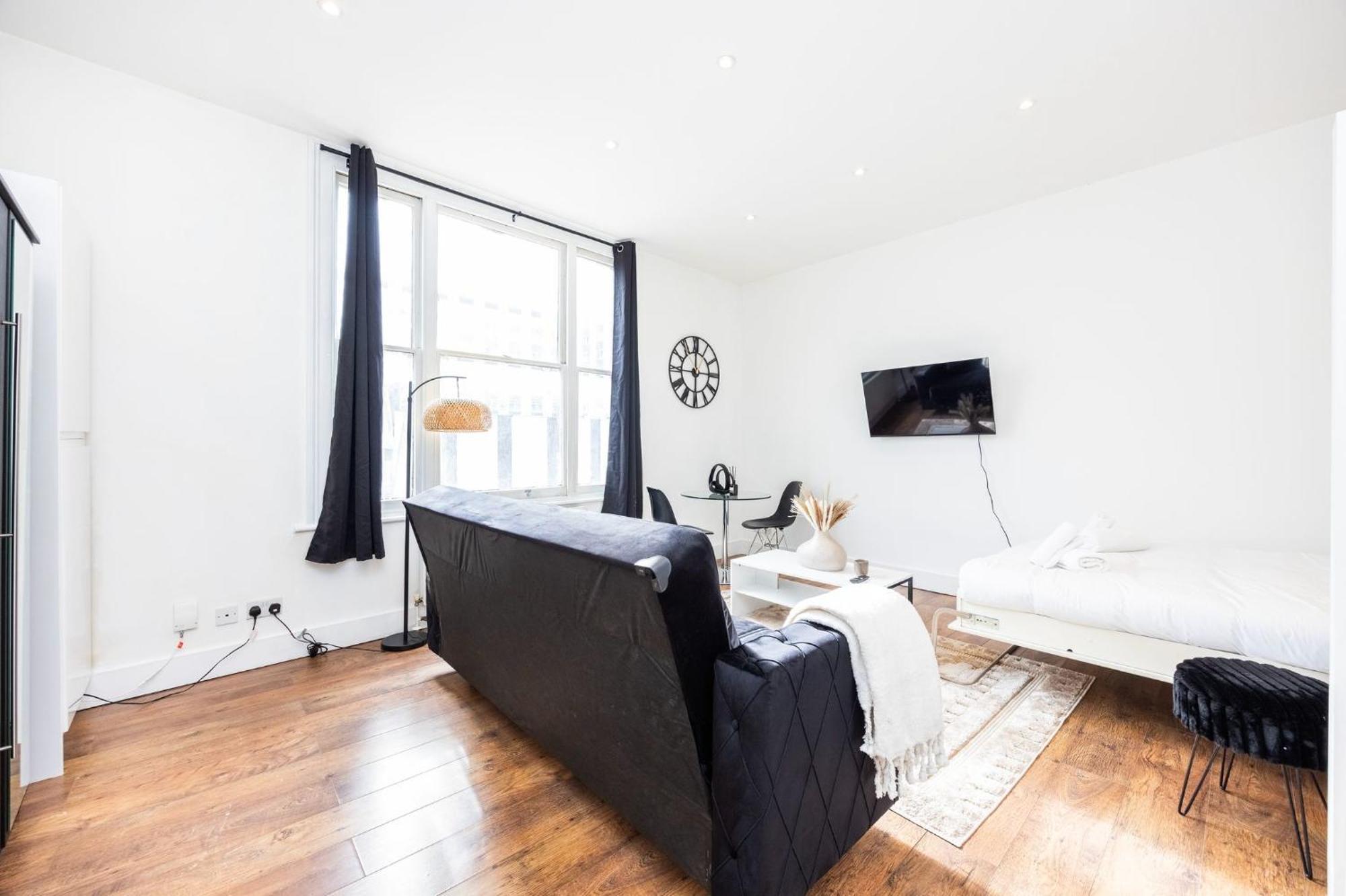 Stylish Studio Apartment In Fulham London Exterior photo